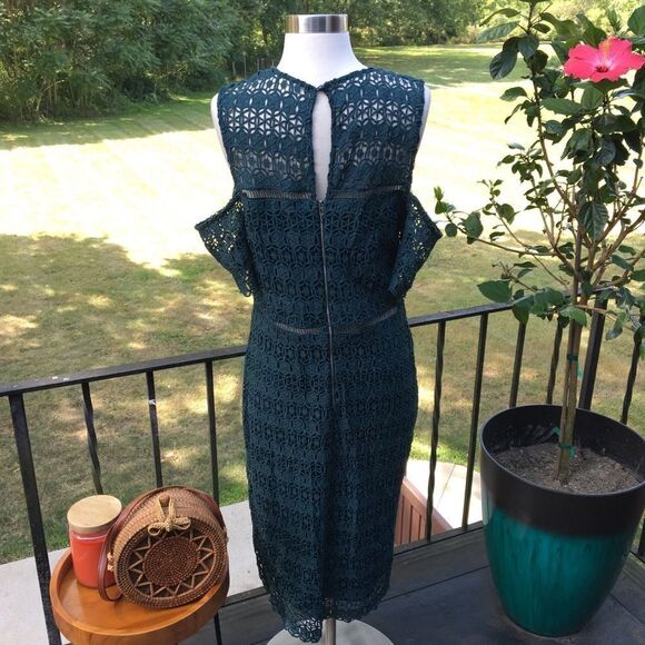 Gianni Bini Eyelet Lace Colder Shoulder Green Dress - Picture 4 of 7